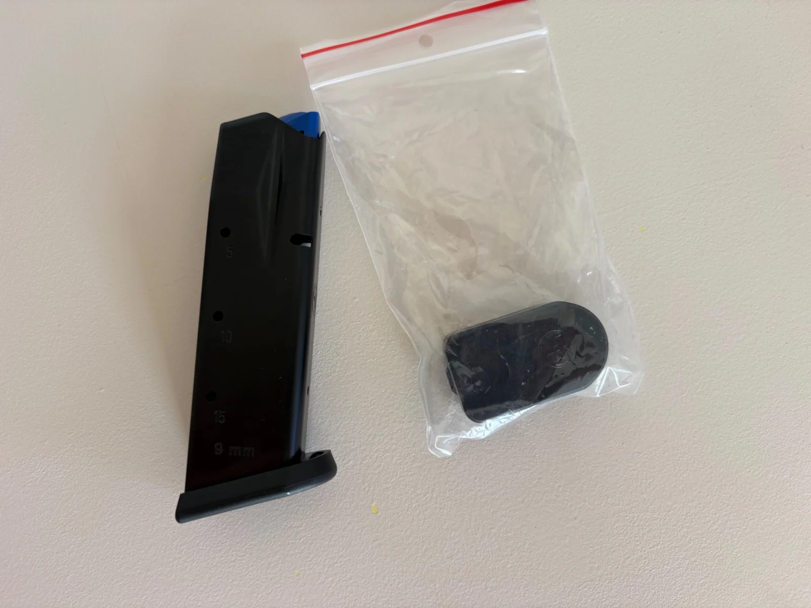 CZ Shadow 2 Compact / Carry magazynek i stopka Alu 17nb.