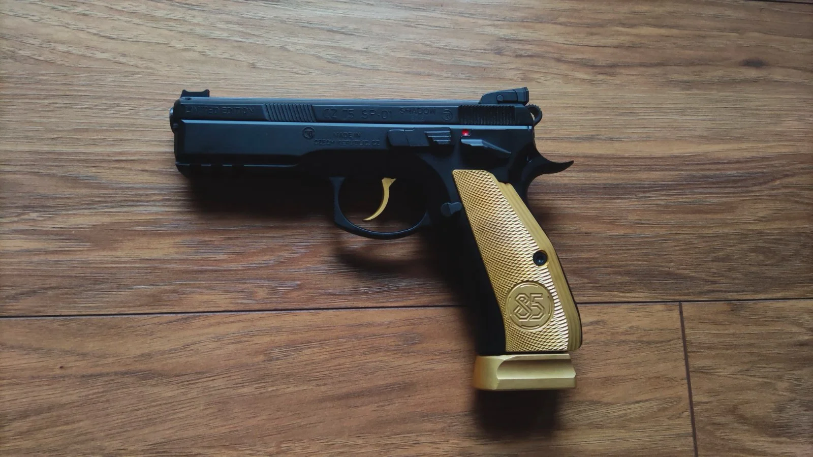 CZ 75 SP-01 Shadow 9x19 - Edycja Limitowana na 85 lecie firmy CZ