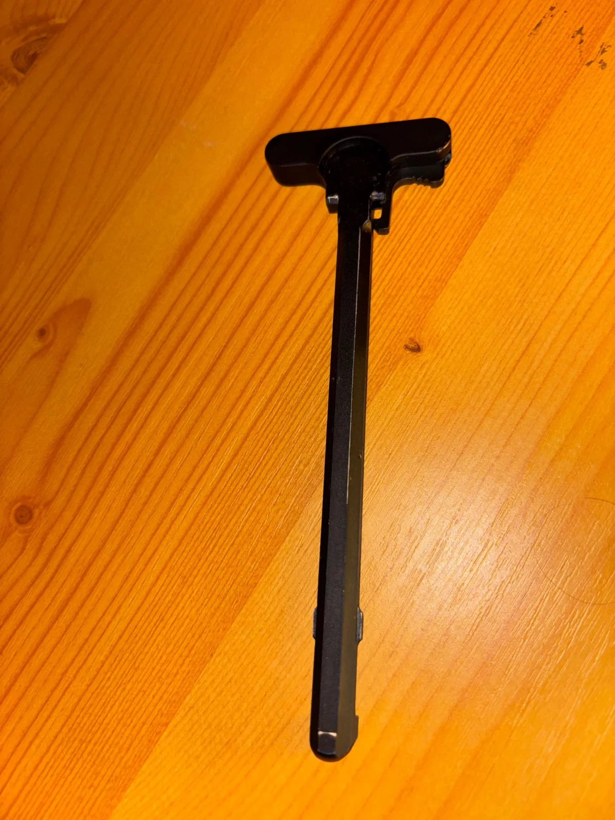 Dźwignia przeładowania AR 15 BCA