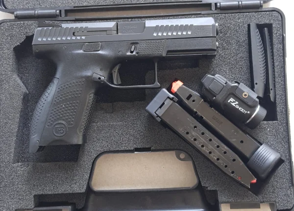 CZ P-10 C