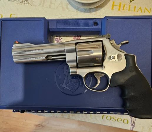 S&W 629 .44
