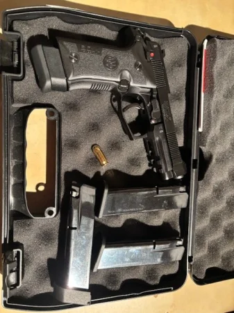Beretta 80X CHEETAH kal. .380ACP   9mm short black