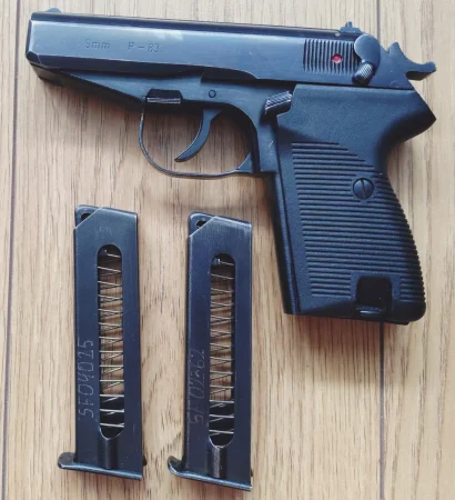 Pistolet P83 Wanad