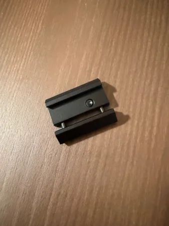 Przejściówka z szyny 11mm na pocatinny