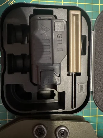 Latarka Glock GTL2, kabura glock - zdjęcie 4