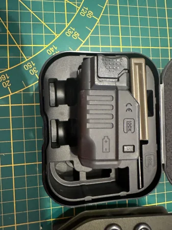 Latarka Glock GTL2, kabura glock