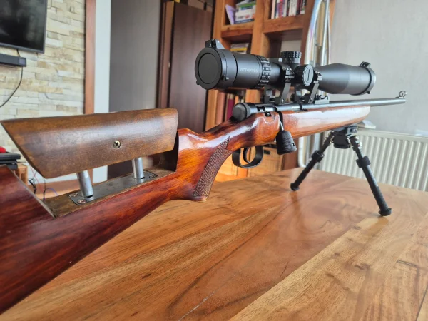 TOZ 8-01 kal. .22 LR - zdjęcie 2