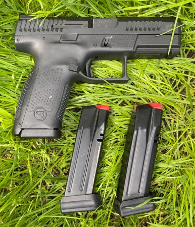 CZ P10C