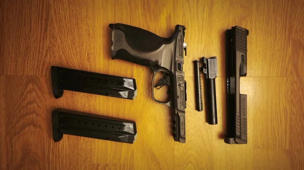 Pistolet Smith & Wesson M&P9 M2.0 METAL kal. 9x19 - zdjęcie 9