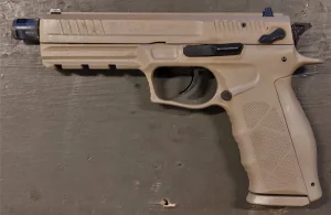 Pistolet samopowtarzalny Fort 19 FDE GW kal. 9x19mm