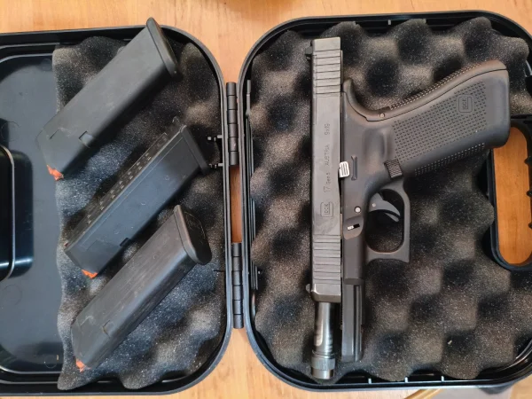 Glock 17 gen 5 FS MOS