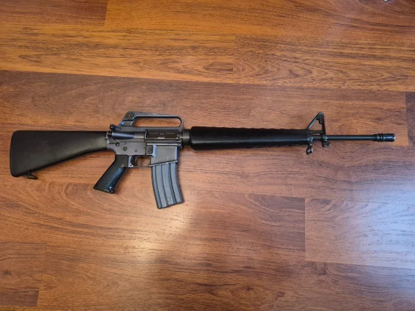 Karabinek Colt M16A1 - zdjęcie 2