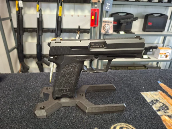 Heckler&Koch USP Standard 45 ACP