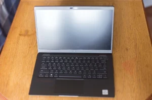 Dell 7310 i5-10310U 8GB RAM, 512GB NVME