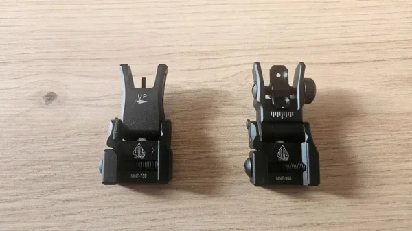 Zestaw Leapers UTG Super Slim Sight do AR-15