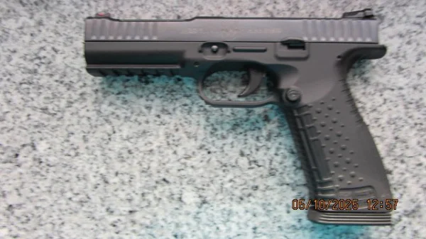 Pistolet STRIKE ONE SPEED, kal. 9 x 19 mm Para
