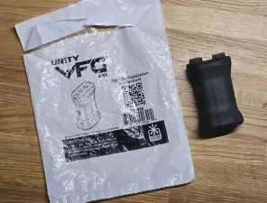 Unity Tactical - chwyt przedni VFG M-LOK - czarny