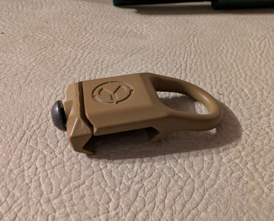 Zawieszenie, uchwyt oczko na picatinny waver