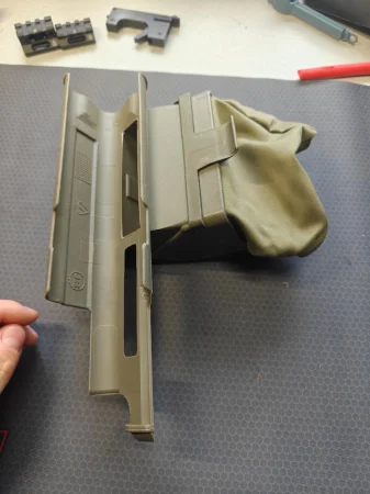 Wyłapywacz/Łapacz łusek do karabinu Steyr AUG