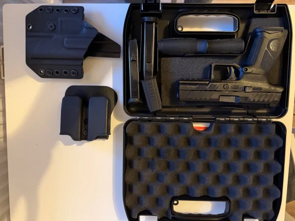 Beretta APX A1