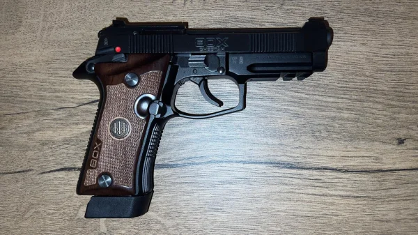 Beretta 80x Cheetah 380ACP 9x17
