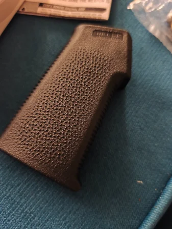 Chwyt pistoletowy Magpul MOE-K - zdjęcie 2