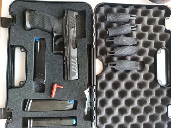 Walther PDP full size, magwell, 3 magazynki