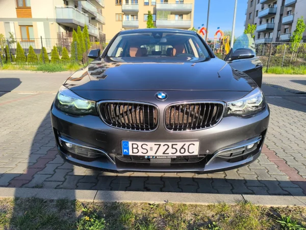 BMW GT3  2019 rocznik 190km, xDrive