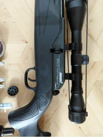 Hammerli model 850 Air Magnum i dodatki