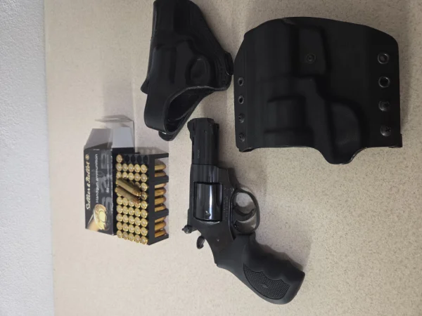 Rewolwer HUNTER 357 Magnum