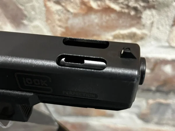 Pistolet Glock 17C Gen 3 9x19 - zdjęcie 2
