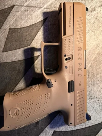9x19 CZ P10C OR FDE plus optyka z montażem i kabura doubletap