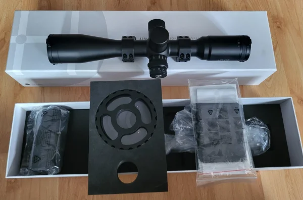 Hawke Airmax 30 WA SF 10x44 siatka AMX IR Reticle wytrzymuje odrzut każdego kalibru