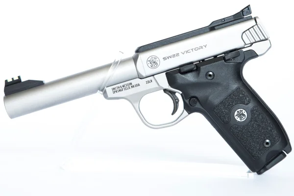Smith & Wesson Victory 5,5" .22Lr tarczowy, boczny zapłon