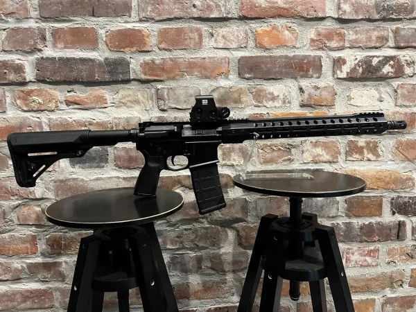 Karabin samopowtarzalny LFA LF556 .223Rem z lufą 16"