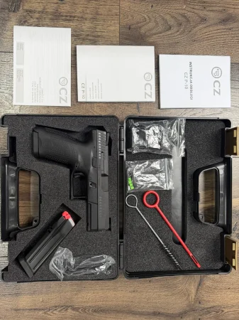 CZ P-10 C
