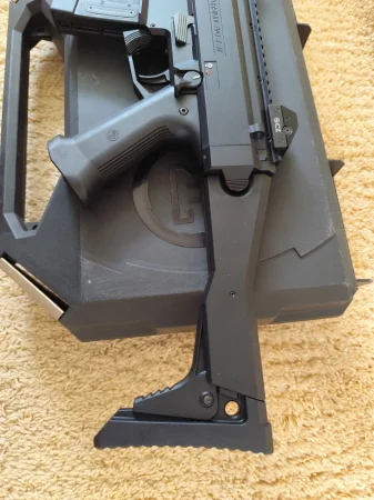 Pistolet CZ Scorpion Evo 3 S1 lufa 8" 9x19 Parabellum - zdjęcie 4