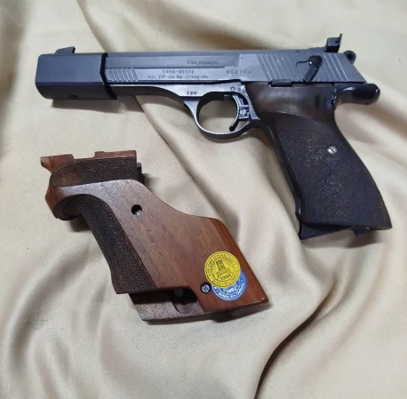 Pistolet samopowtarzalny ERMA ESP85A .22lr