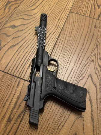 Pistolet Browning Buck Mark Plus Vision Black UFX THR - Wro - zdjęcie 3