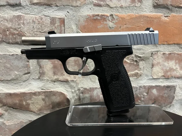 Pistolet KAHR CT9 kal. 9x19 - zdjęcie 4