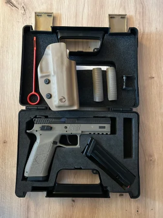 CZ P-09 FDE 9x19 stan bardzo dobry z kaburą Falcon Kydex - zdjęcie 7