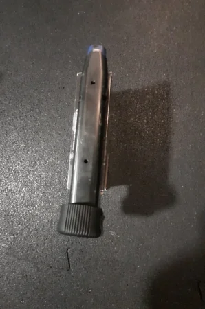 Magazynek cz 75b - zdjęcie 4