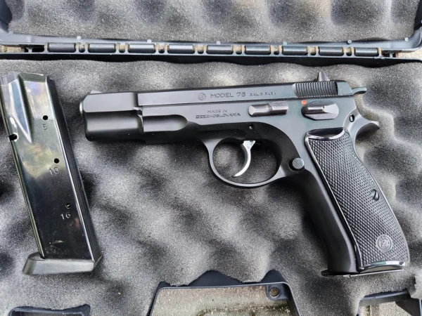 CZ 75 /nie "B"/ 9x19 z 1992 roku
