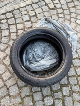 Opony Letnie Bridgestone Alenza 225/55RF18 - zdjęcie 3