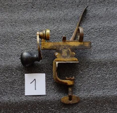 Zawijarki do elaboracji amunicji śrutowej w kalibrze 16 GA Maszynki do zawijania