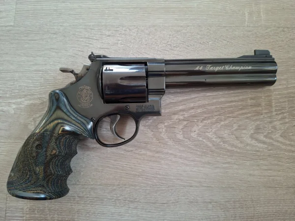 SMITH & WESSON 29-6 TARAGET CHAMPION kal. .44 Magnum - zdjęcie 2