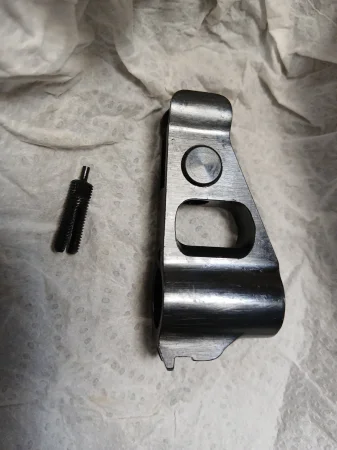 Obsada muszki z muszką AK47, AKS