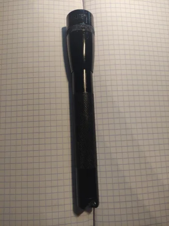 Latarka Maglite Mini LED AA