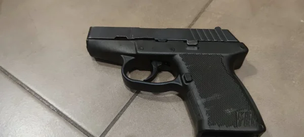 Kel-Tec P-11 cal. 9x19 mm - zdjęcie 4
