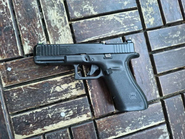 Glock 17 gen 5  FS MOS spoko zestaw